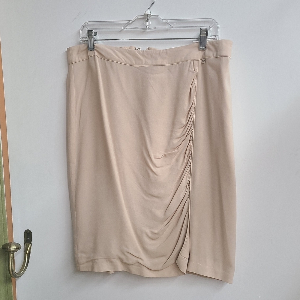 Apart Impressions Skirt